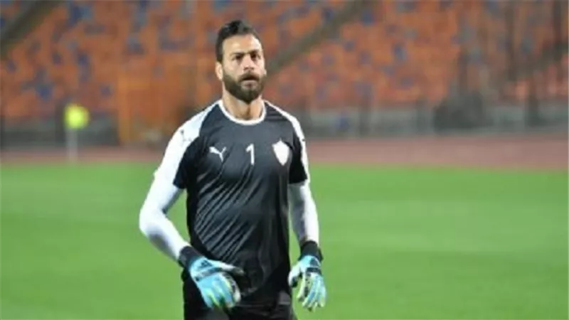 محمد أبوجيل يدعم النني بعد الهجوم عليه