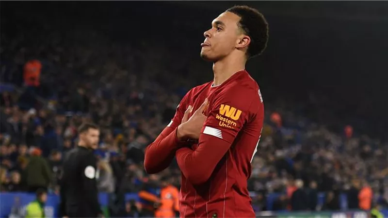 أرنولد رجل مباراة ليفربول ومانشستر يونايتد