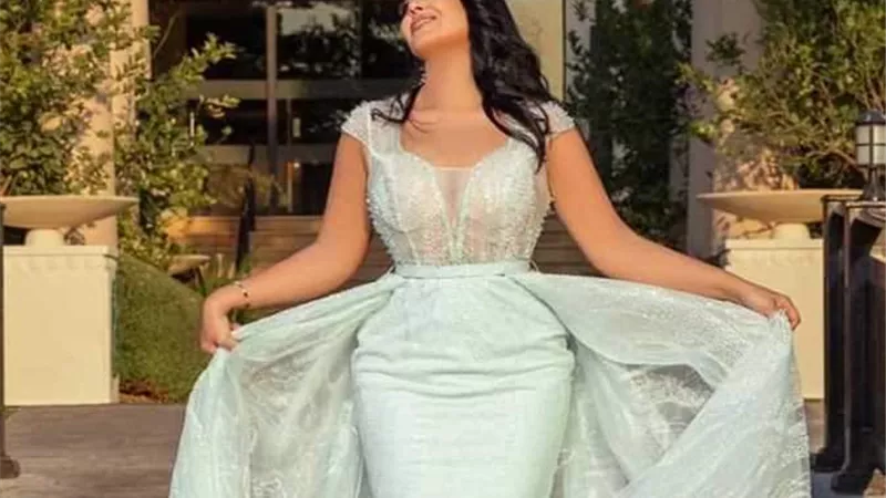 أسعد عروس فى 2021.. سمية الخشاب تثير الجدل بشأن زواجها فى العيد