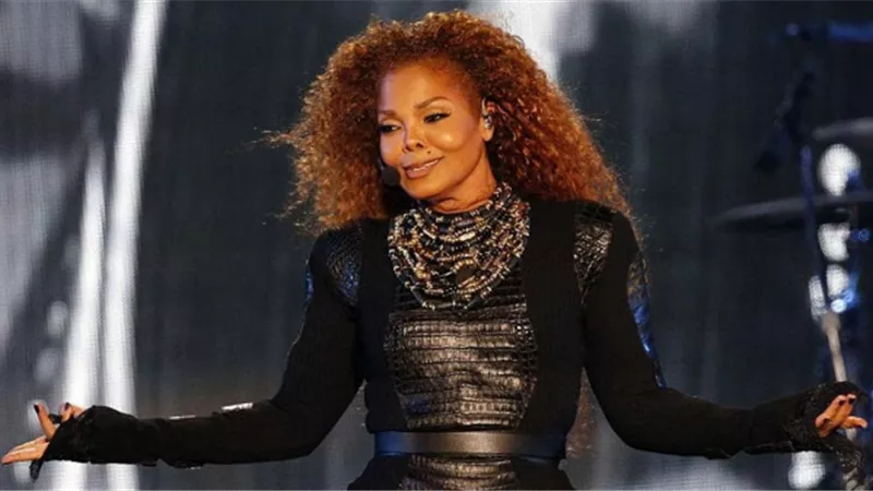 بيع سترة لجانيت جاكسون بأكثر من 81 ألف دولار في مزاد