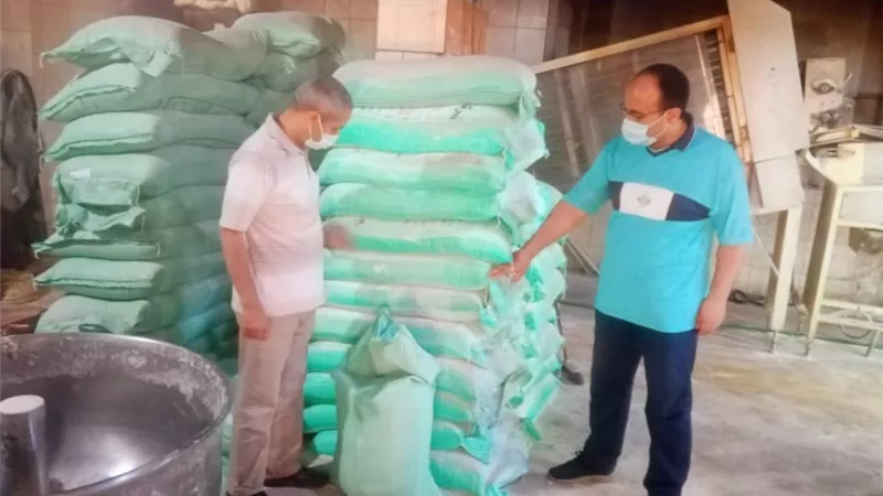 ضبط مخابز للتلاعب بوزن الرغيف وشكاير الدقيق باجا