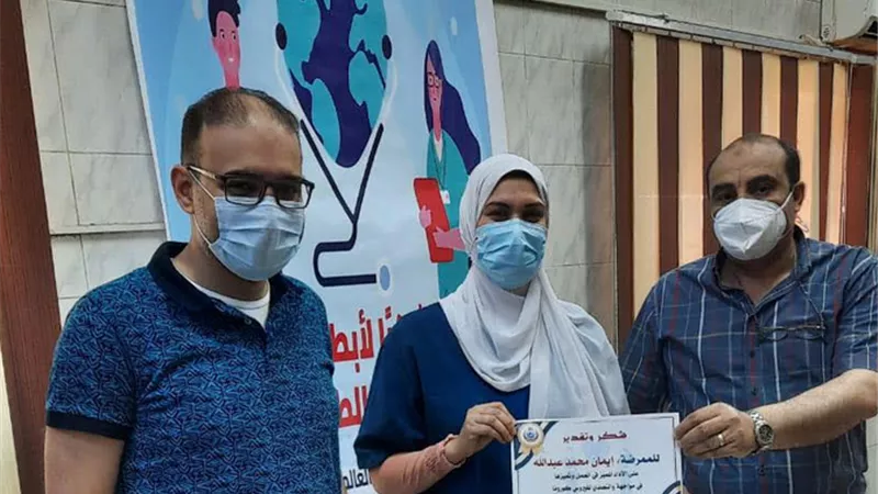 مديرية الصحة بالمنيا تكرم فرق التمريض بمستشفيات العزل