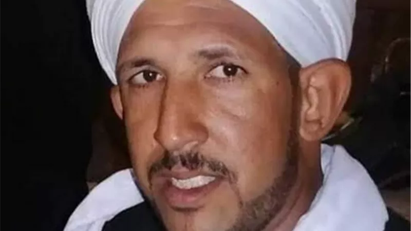وفاة منشد دينى أثناء وصلة مدح للرسول فى جلسة ذكر بقنا