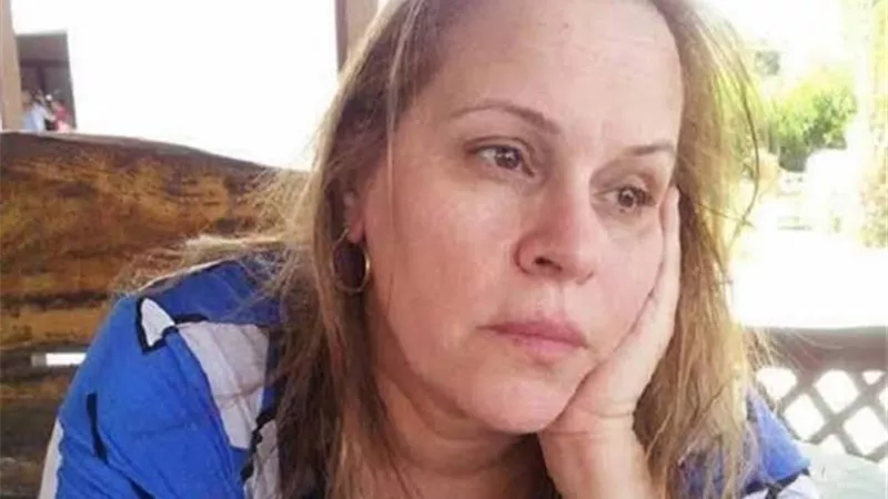 اسرة الراحلة نادية العراقية تمنع التصوير فى الجنازة.. لهذا السبب