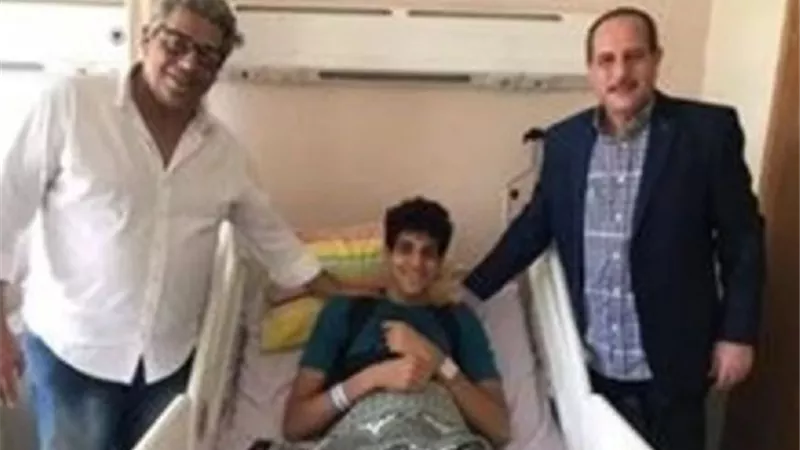 هشام ابراهيم يطمئن على نجم الزمالك بعد تعرضه لحادث