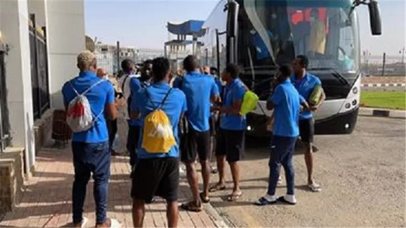 شاهد لحظة وصول فريق أنيمبا لملعب الدفاع الجوى