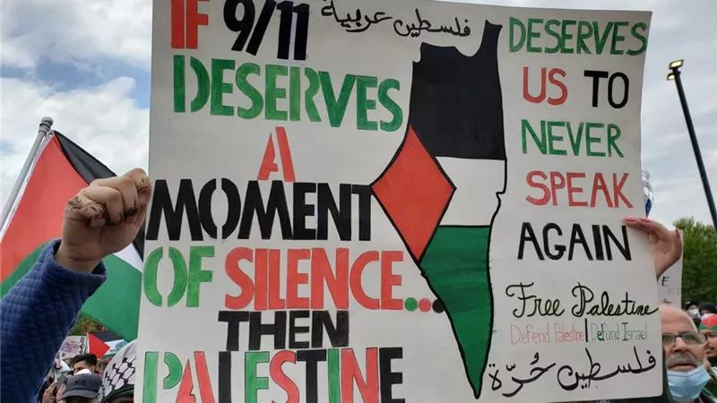 توافد الالاف فى مسيرات بولاية ميتشيجن لدعم فلسطين