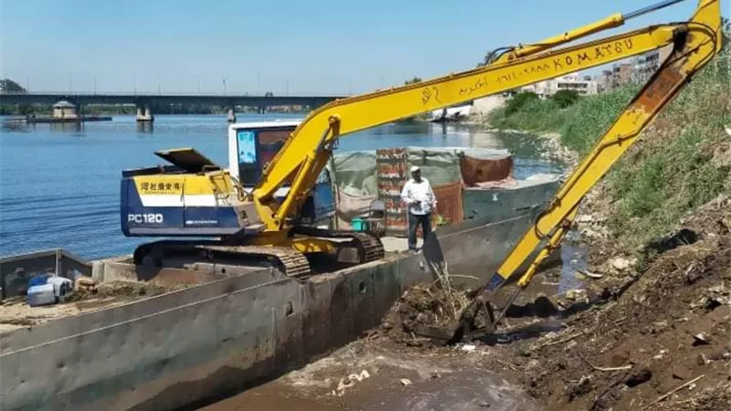 الجزار: 56 مشروعاً للمياه والصرف وتطوير 19 مركزاً للشباب باسيوط
