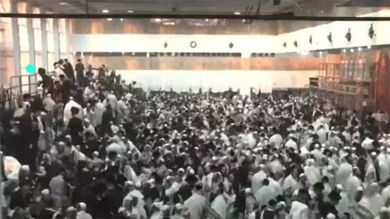 ارتفاع إصابات حادث انهيار كنيس يهودي لـ219 مصابا بينهم حالات حرجة