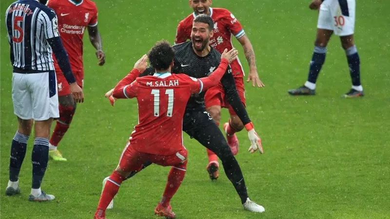 مدرب ليفربول يعلق على فرحة محمد صلاح الجنونية بهدف أليسون فى شباك وست بروميتش