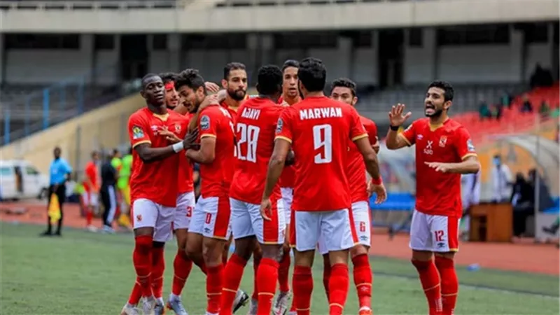 مهاجم الأهلى يتلقى عرضًا أوروبيًا.. وموسيمانى يحسم موقف اللاعب