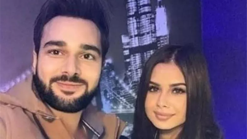 خطوبة منة عرفة على شاب خارج الوسط الفنى