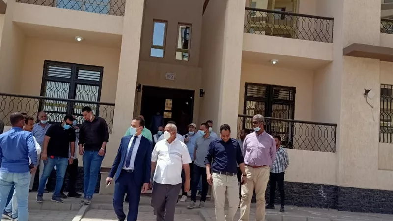 الاسكان : الانتهاء من 2496 وحدة استعداداً لاستقبال سكان المناطق العشوائية بالجيزة