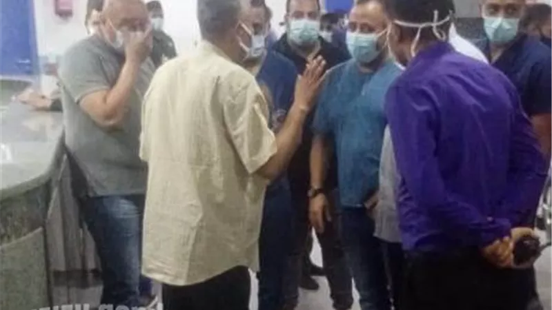 رئيس جامعة جنوب الوادي يجرى جولة مفاجئة بالمستشفيات الجامعية