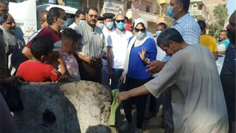 نائب محافظ القليوبية تقود حملة لرفع الإشغالات وتطبيق الإجراءات الإحترازية بمدينة قليوب