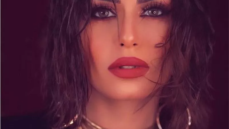 بمكياج ناعم .. منة فضالي تبهر متابعيها فى أحدث ظهور