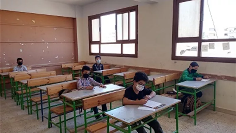 الجيار يتابع اليوم الثانى للامتحانات التكميلية لطلاب النقل بتعليم الجيزة
