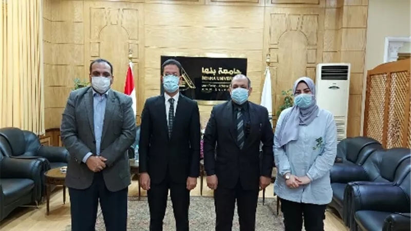 تعاون بين جامعة بنها ووزارة الاتصالات لتوفير فرص ومنح تدريبية للطلاب والخريجين
