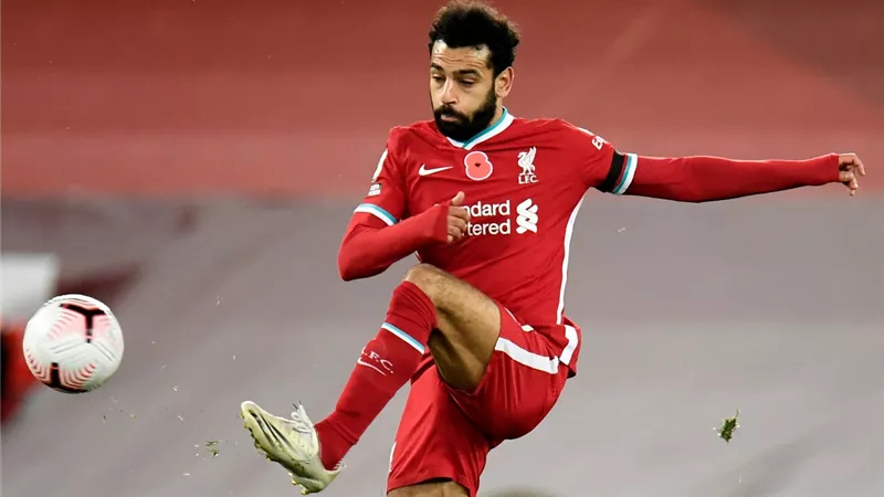 محمد صلاح.. رقم قياسى جديد ينتظر الملك المصرى امام بيرنلى اليوم