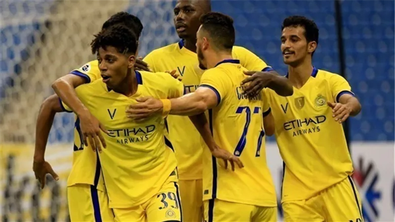 نجم منتخب السامبا يقترب من النصر السعودى