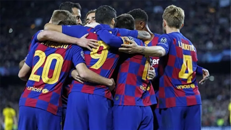 كتالونيا تكشف عن هوية المدرب الجديد لـ.. برشلونة الإسبانى