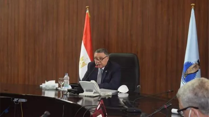 عمرو حنفى: حملات مكثفة على فنادق البحر الاحمر