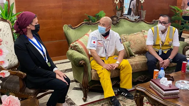 مطار سفنكس الدولي يستقبل الطيار الياباني شينجي مايدا حديث العالم