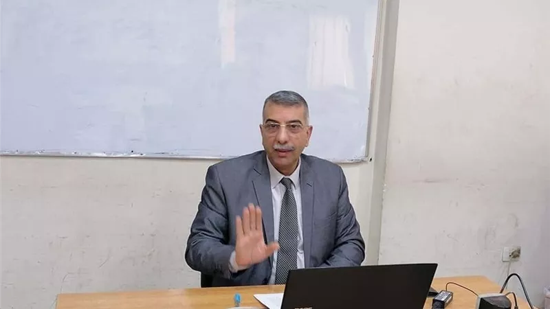 الجيار يتابع اليوم الثالث للامتحانات التكميلية لطلاب النقل بتعليم الجيزة