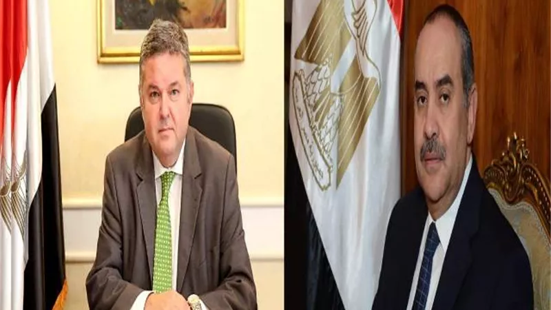 وزيرا قطاع الأعمال والطيران يبحثان مستجدات مشروع 
