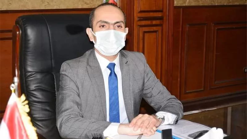 نائب محافظ سوهاج يعقد اجتماعا مع أعضاء وحدة حياة كريمة بالديوان العام