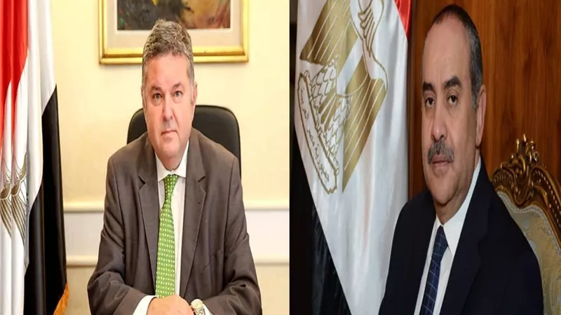 وزيرا قطاع الأعمال والطيران يبحثان مستجدات مشروع 