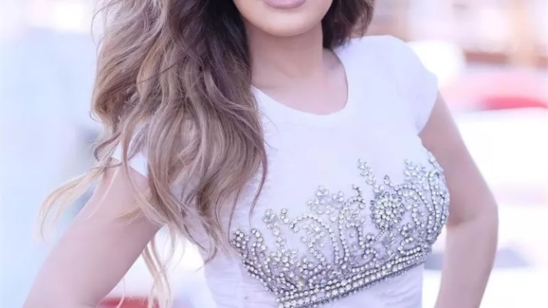 نوال الزغبي تشارك جمهورها إطلالة رقيقة من كواليس 