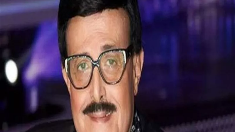 وفاء عامر وهشام ماجد وشيماء سيف وزوجها يلقون نظرة الوداع على سمير غانم