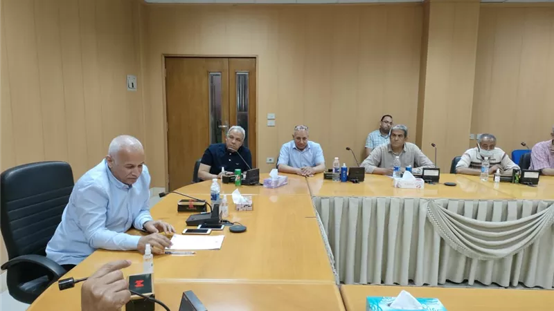 رئيس مياه البحيرة يتابع أعمال توسعات محطة غرب النوبارية ضمن مبادرة 