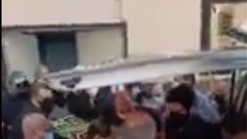 خروج جثمان سمير غانم متجهاً لمسجد المشير لصلاة الجنازة عليه