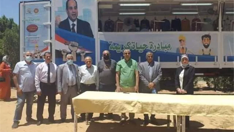 تخريج الدفعة الأولى من المتدربات على التفصيل بالوحدة التدريبية فى العاشر.. بالصور