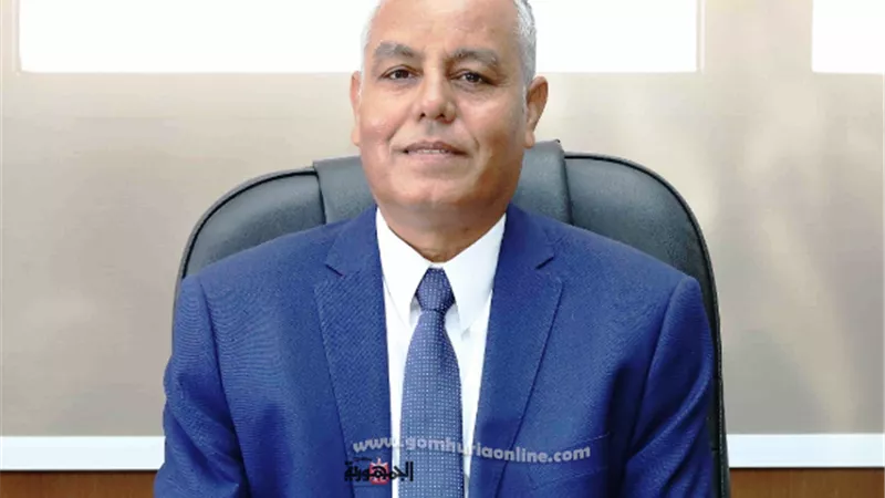 رئيس جامعة جنوب الوادى يأمر بإعادة مريض إلى المستشفى بعد أن تركته أسرته