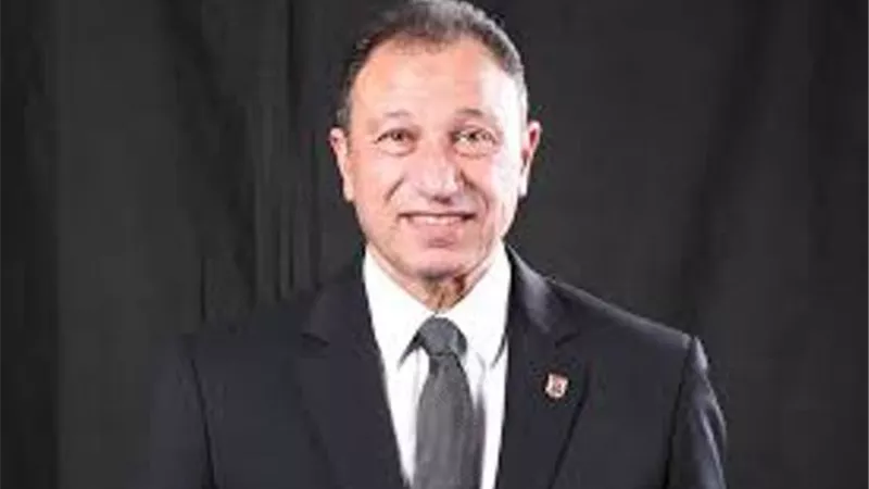 الخطيب يحذر لاعبى الاهلي قبل لقائه بصن دوانز
