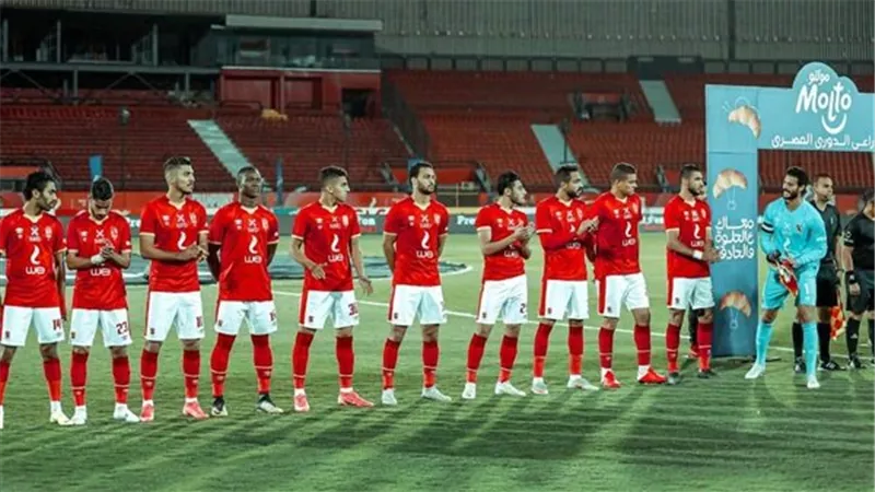 فريق الأهلى يواجه