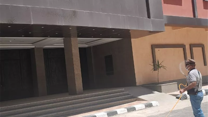شمال سيناء تواصل حملة التطهير والتعقيم لمواجهة الموجة الثالثة لفيروس كورونا