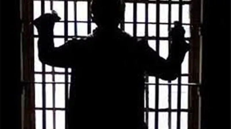يطلق النار علي زوجتة امام سنترال الاسماعيلية ويتهمها بالخيانة