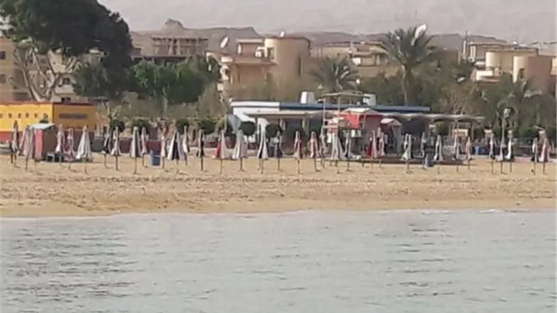 استئناف العمل بالشواطئ العامة فى السويس بعد توقف أسبوعين