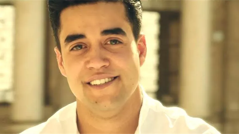 إصابة خالد أنور بفيروس كورونا