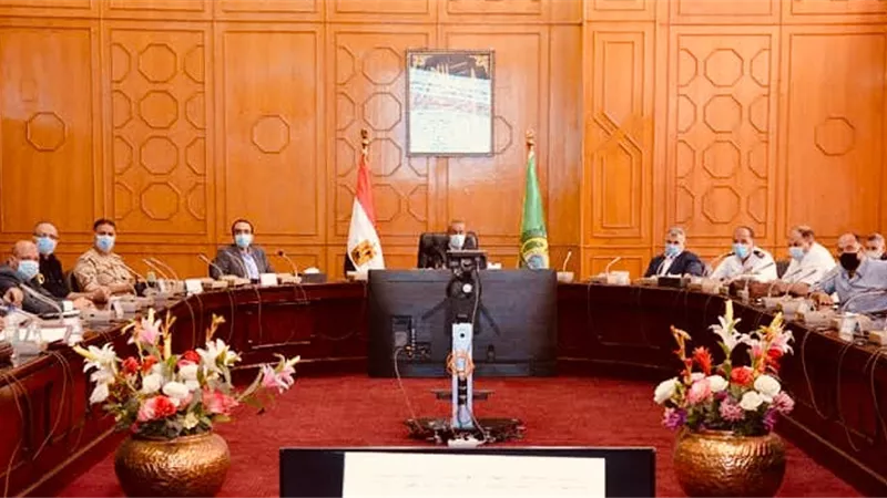 مناقشة خطة الكوارث والأزمات بالاسماعيلية