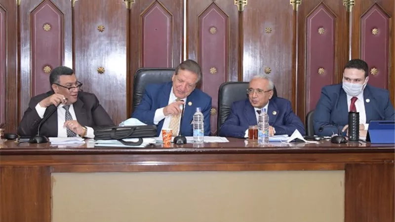 بالصور .. اجتماع لجنة الخطة بالنواب لمناقشة مشروع موازنة وزارة الكهرباء