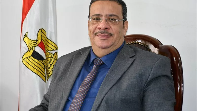 لاتراجع عن الاجراءات الاحترازية المشدده بإمتحانات جامعة القناة