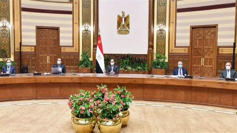 السيسي: حياة كريمة لكل مواطن بالريف المصري
