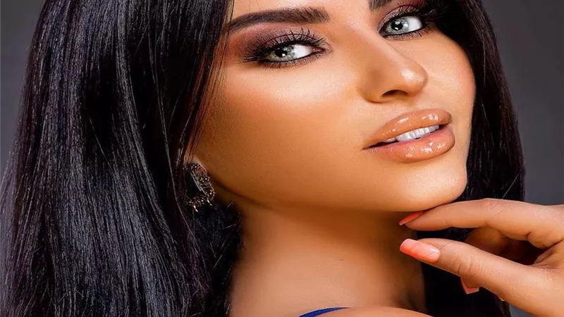 حسناء تنضم الي أسرة فيلم 