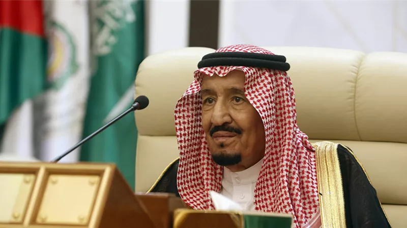 تصريح مهم من العاهل السعودى بشأن إقامة الوافدين خارج المملكة
