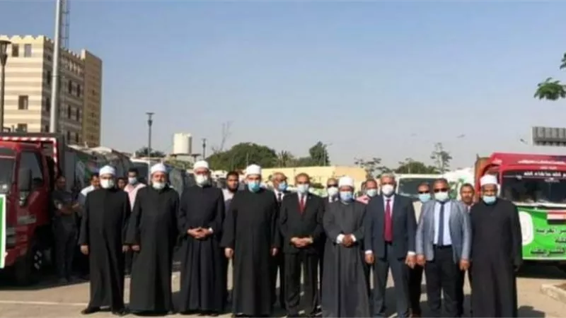 انطلاق أكبر قافلة إغاثية من الأزهر إلي قطاع غزة